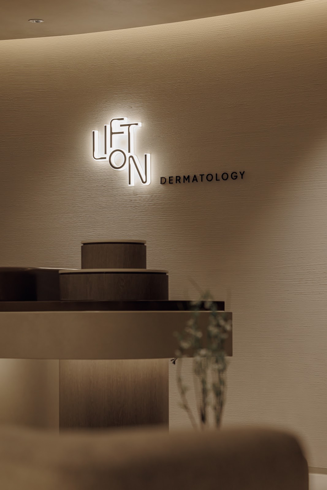 Lifton Dermatology Clinic Seoul - Lifting & Anti-aging Specialist / 리프톤 피부과의원